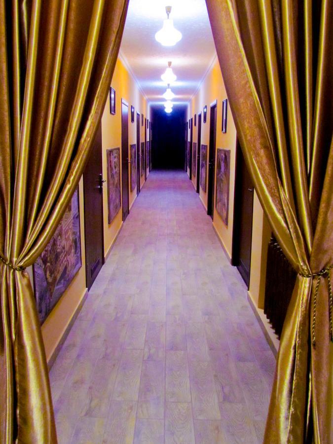 Skarbek'S Hostel Lviv Exterior photo
